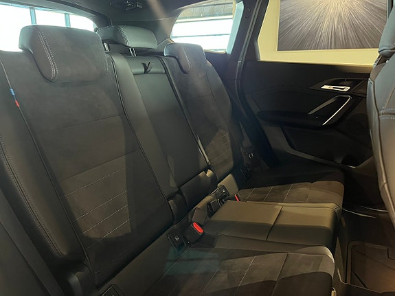 BMW X1 15 of 17