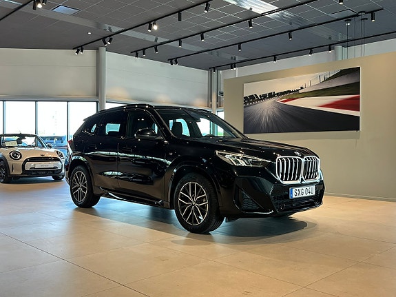 BMW X1 3 of 17