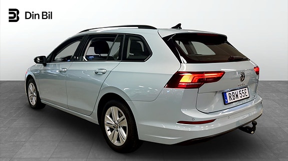 Volkswagen Golf VIII 3 of 12
