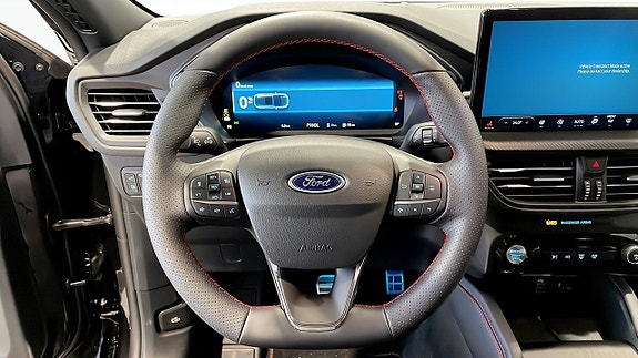 Ford Kuga 15 of 22