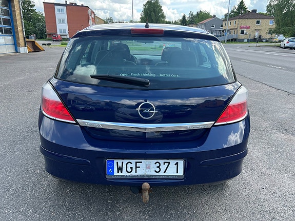 Opel Astra 6 of 12