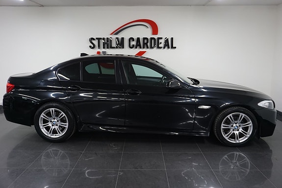 BMW 520d 3 of 5