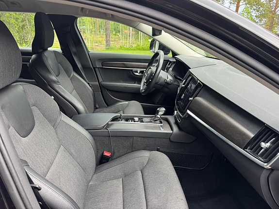 Volvo V90 Cross Country 5 of 5