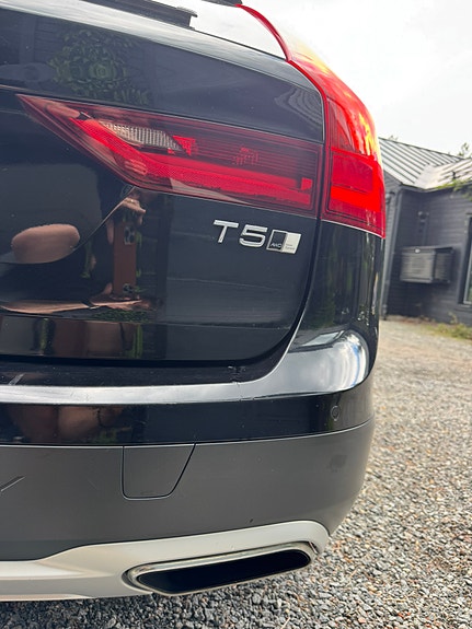 Volvo V90 Cross Country 4 of 5