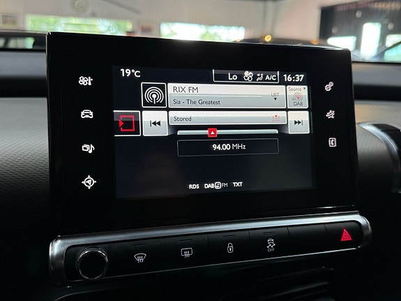 Citroen C4 Cactus 12 of 15