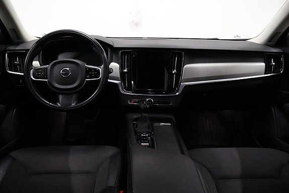 Volvo V90 12 of 26