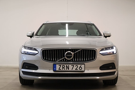 Volvo V90 2 of 5