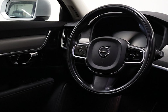 Volvo V90 14 of 26