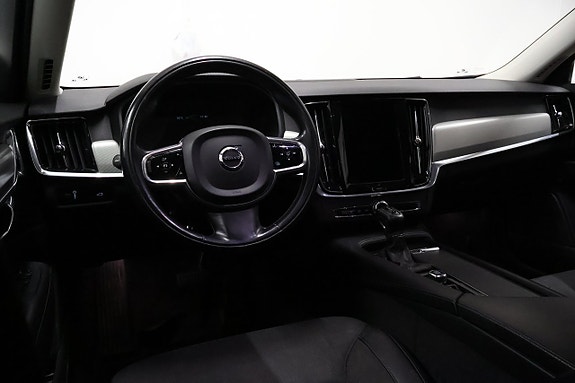 Volvo V90 15 of 26