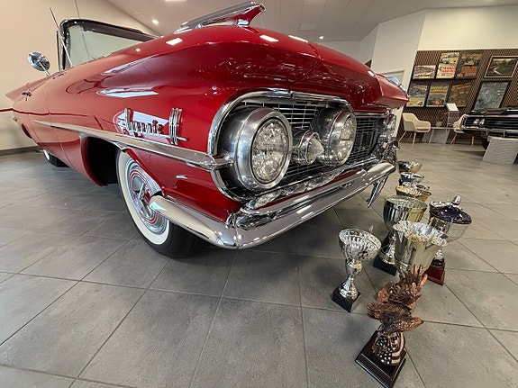 Oldsmobile Dynamic 88 18 of 21