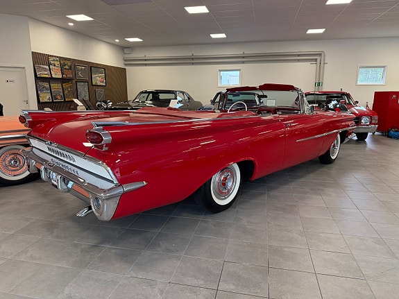Oldsmobile Dynamic 88 5 of 21