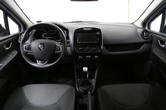 Renault Clio 9 of 24