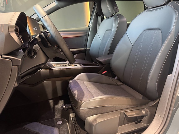 Cupra Leon 7 of 19