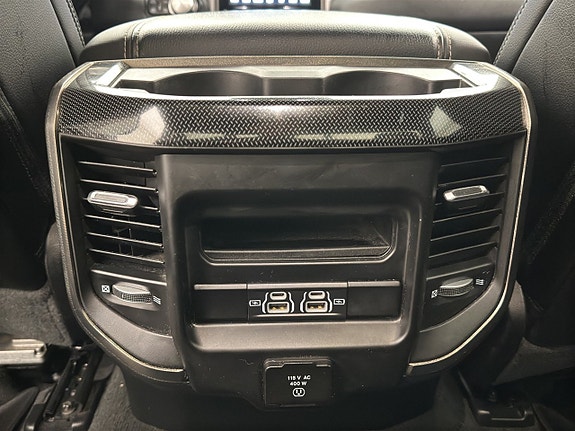 Dodge RAM 30 of 30