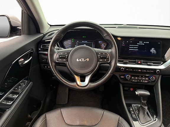 Kia Niro 10 of 28