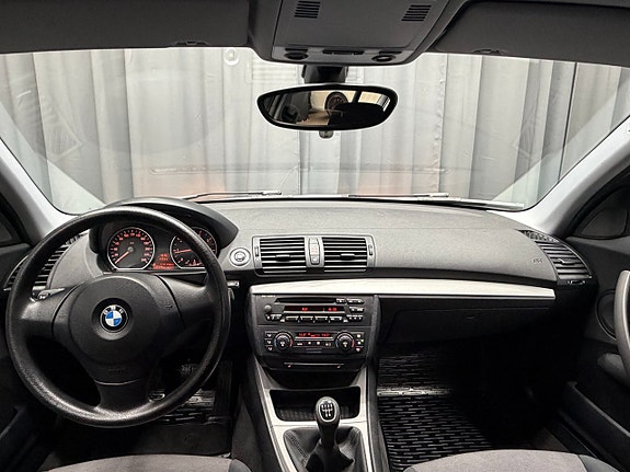 BMW 116i 14 of 18