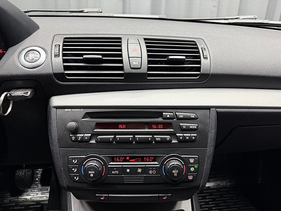 BMW 116i 16 of 18