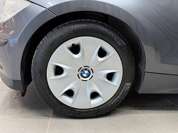 BMW 116i 9 of 18