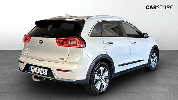 Kia Niro 2 of 5