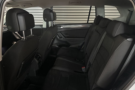 Volkswagen Tiguan Allspace 21 of 25
