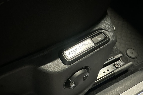 Volkswagen Tiguan Allspace 20 of 25