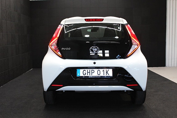 Toyota Aygo 5 of 5
