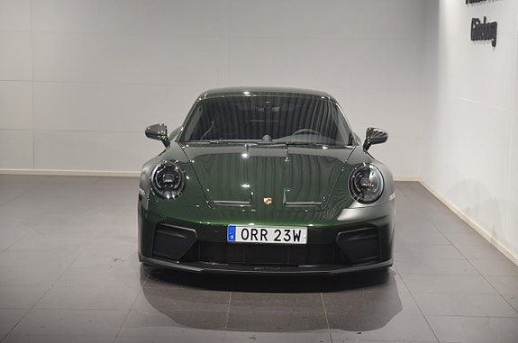 Porsche 911 GT3 3 of 5