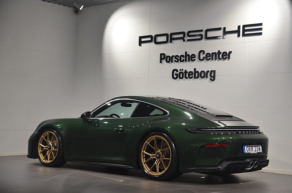 Porsche 911 GT3 5 of 5