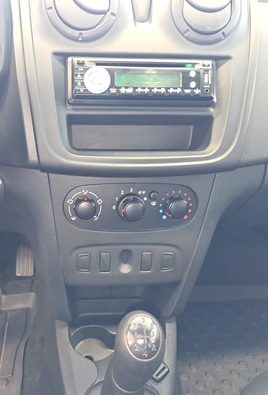 Dacia Sandero 18 of 20