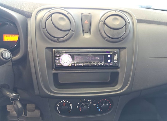 Dacia Sandero 17 of 20
