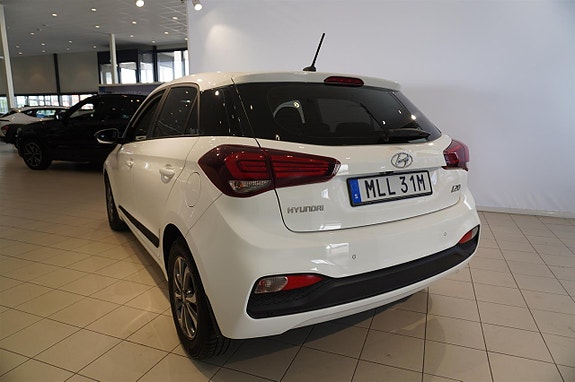 Hyundai i20 5 of 5