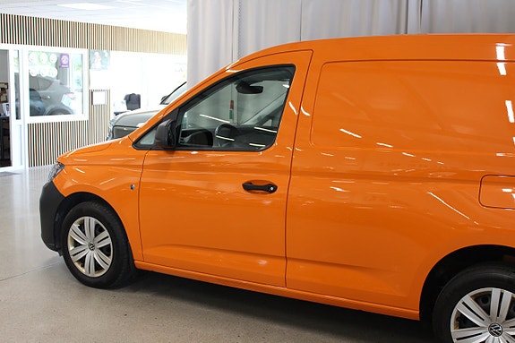 Volkswagen Caddy 12 of 30