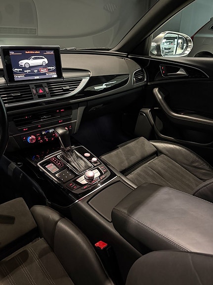 Audi S6 15 of 19