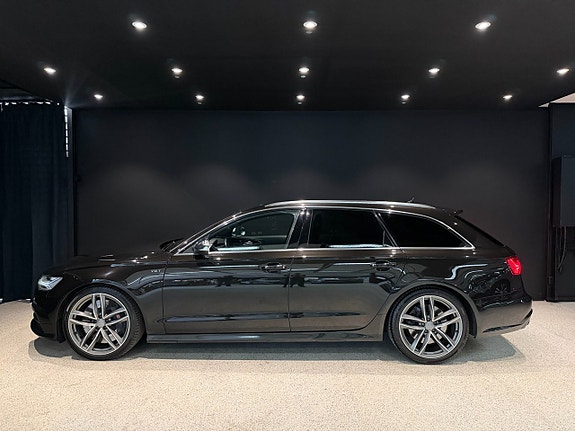 Audi S6 3 of 5