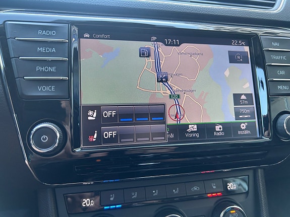 Skoda Superb 19 of 30