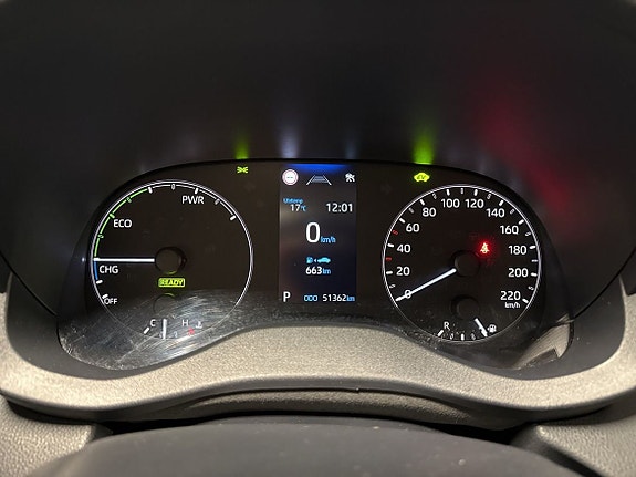 Toyota Yaris 12 of 12