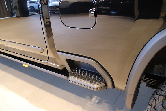 Chevrolet Silverado 2500 3 of 5