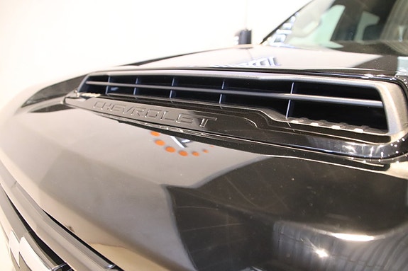 Chevrolet Silverado 2500 7 of 30