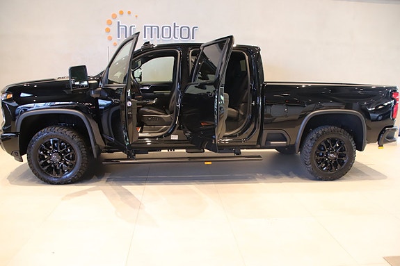 Chevrolet Silverado 2500 8 of 30