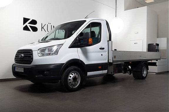 Ford Transit 2 of 5