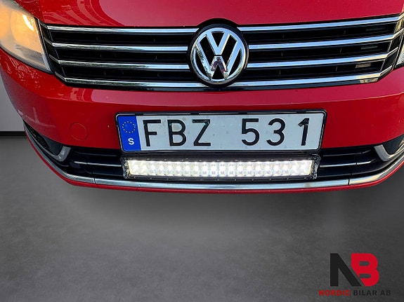 Volkswagen Passat 25 of 26