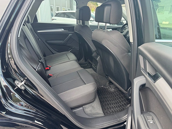 Audi Q5 10 of 23