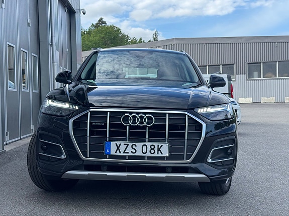 Audi Q5 9 of 23