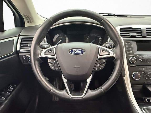 Ford Mondeo 13 of 27