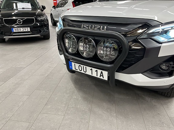 Isuzu D-max 9 of 12