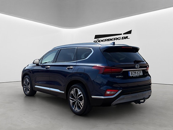 Hyundai Santa Fe 27 of 30