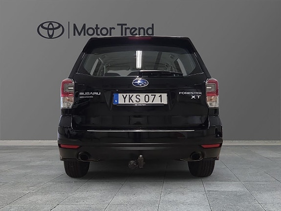 Subaru Forester 4 of 5