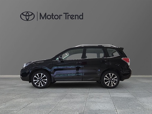 Subaru Forester 3 of 5