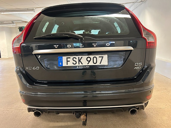 Volvo XC60 5 of 23