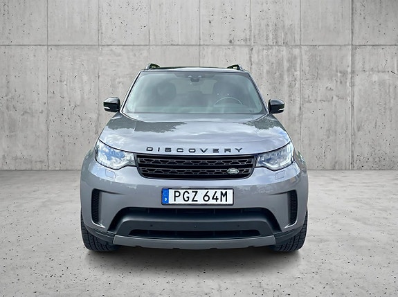 Land Rover Discovery 2 of 5